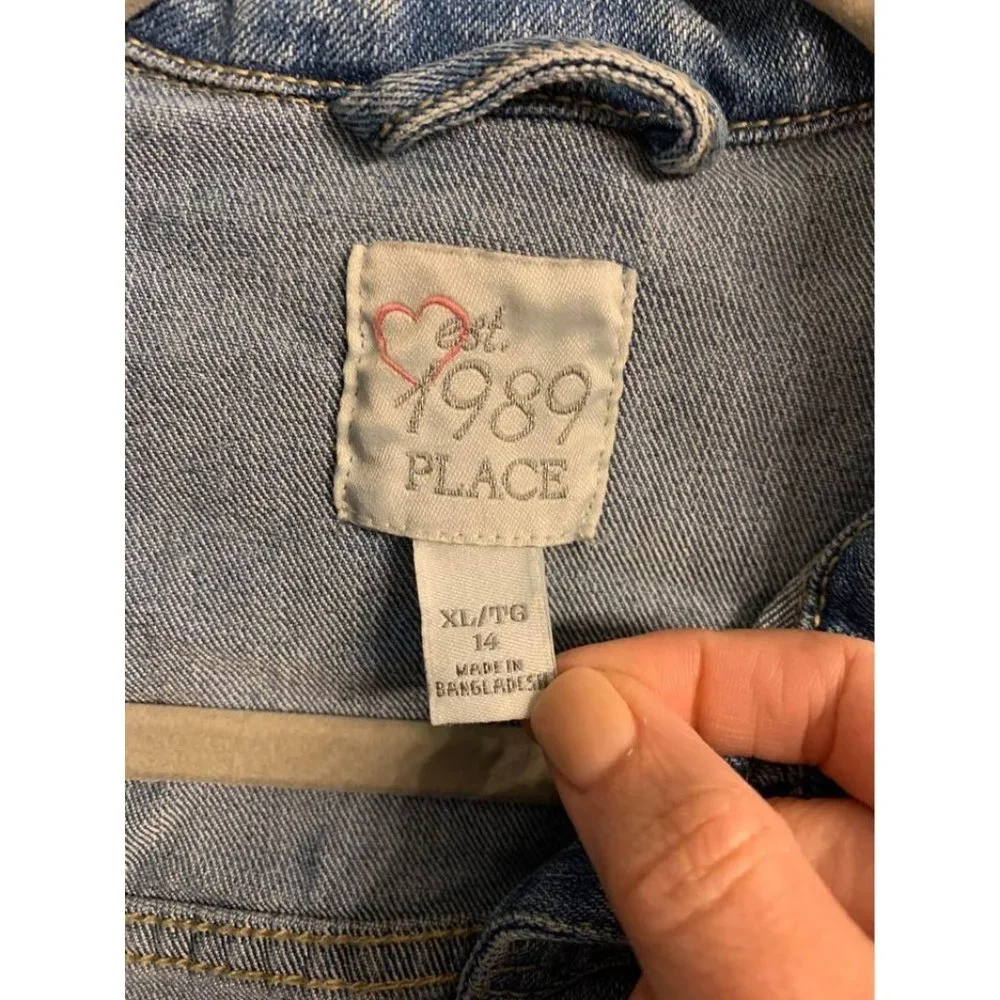 The Children’s Place denim jacket, size XL 14 kids (bin i)